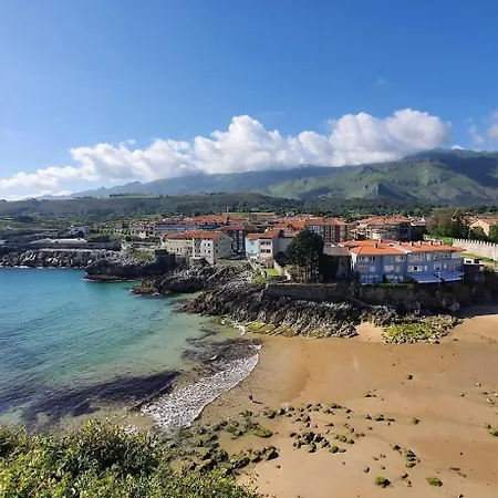 Brisas De - Cerca Playa De Andrin, Llanes